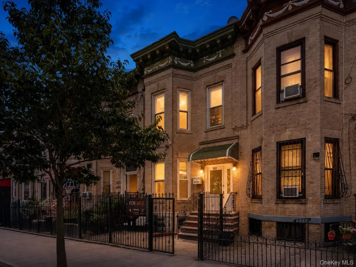458 Drew ST, Brooklyn, NY 11208