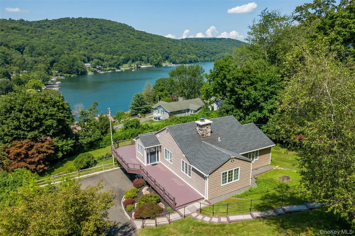 36 Sunset New Fairfield, CT TRL, New Fairfield, NY 06812