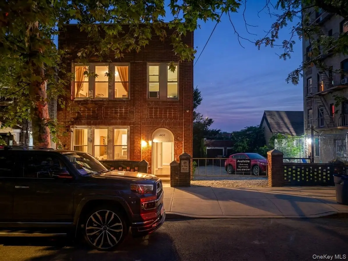 4451 Matilda AVE, Bronx, NY 10470