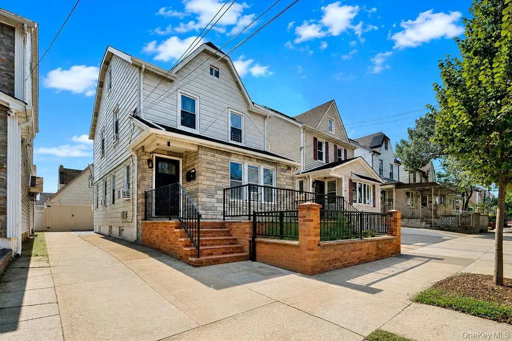 9314 211th ST, Queens Village, NY 11428