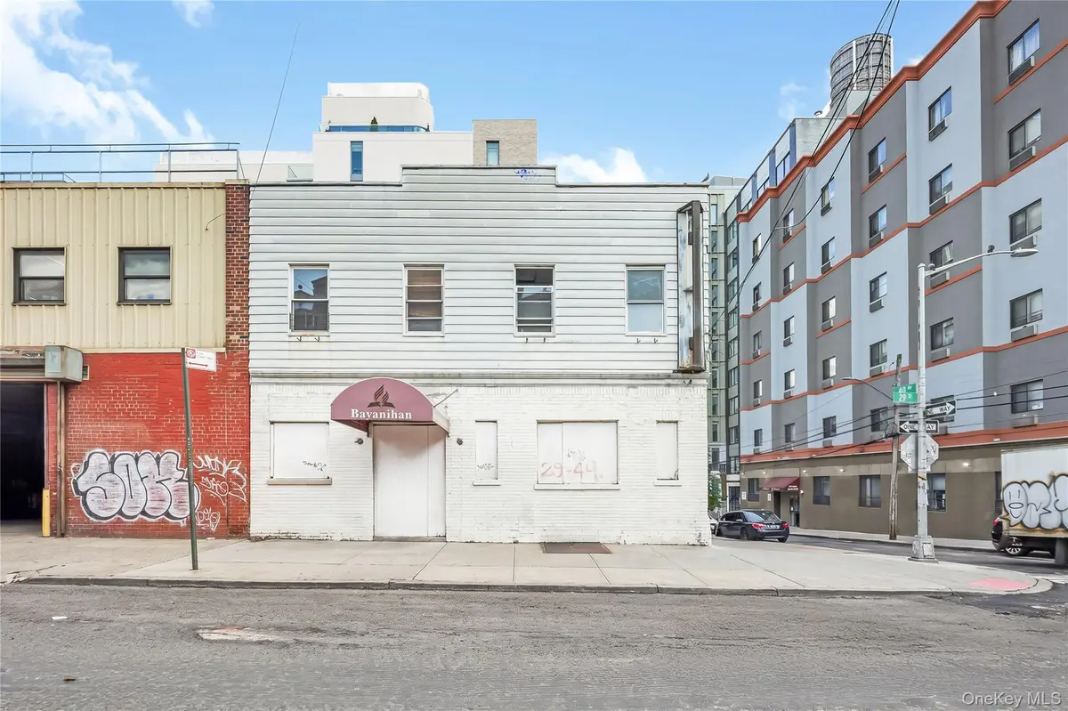39-49 29th ST, Long Island City, NY 11101
