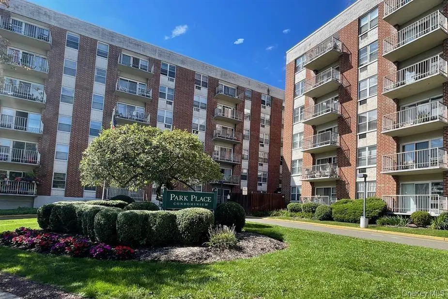 35 Park AVE #3J, Suffern, NY 10901