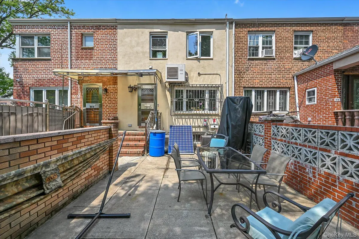 14703 77th RD, Flushing, NY 11367