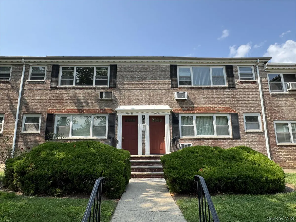 150-33 Jewel AVE #303B, Flushing, NY 11367