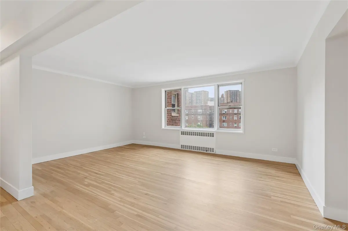 68-61 Yellowstone BLVD #610, Forest Hills, NY 11375