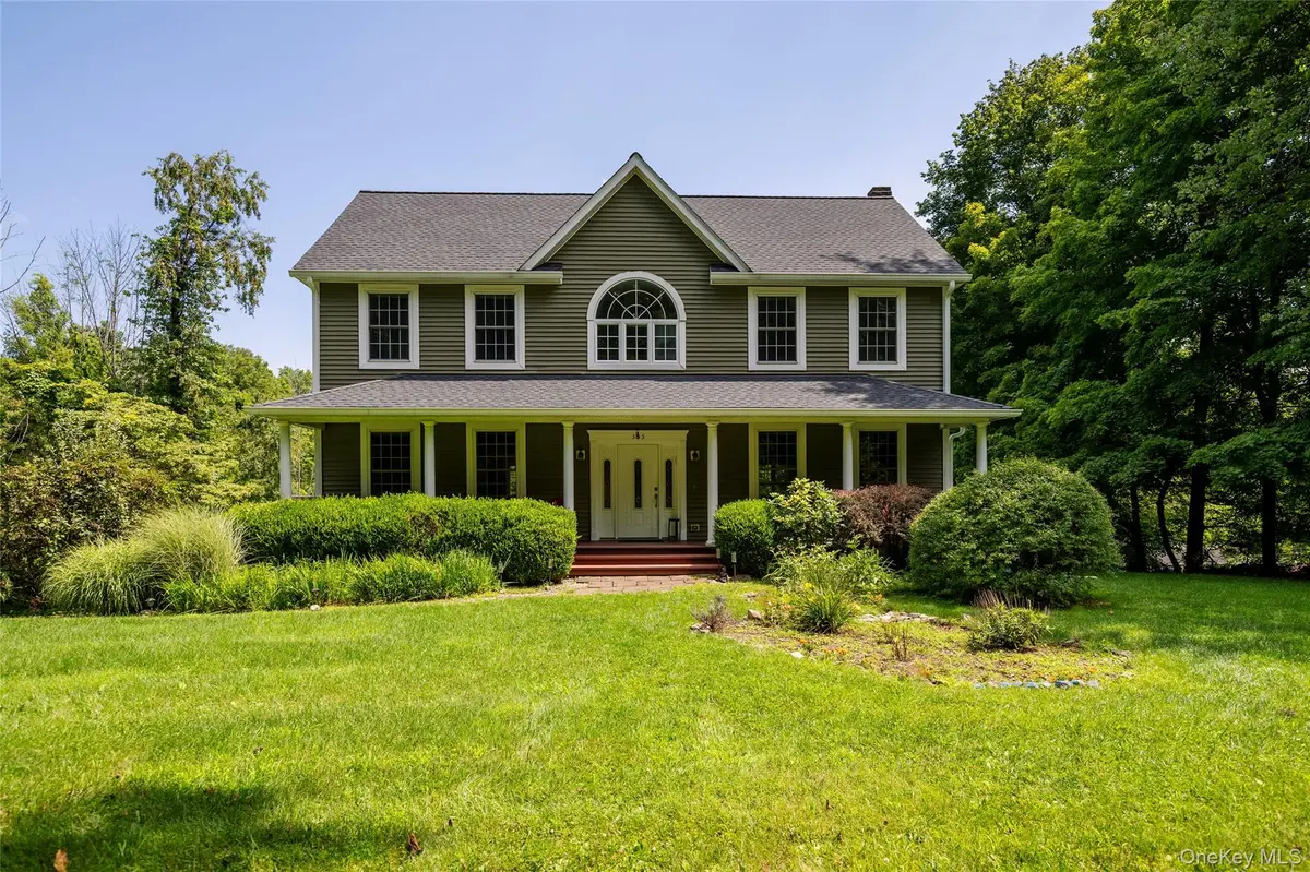 555 Plutarch, Highland, NY 12528
