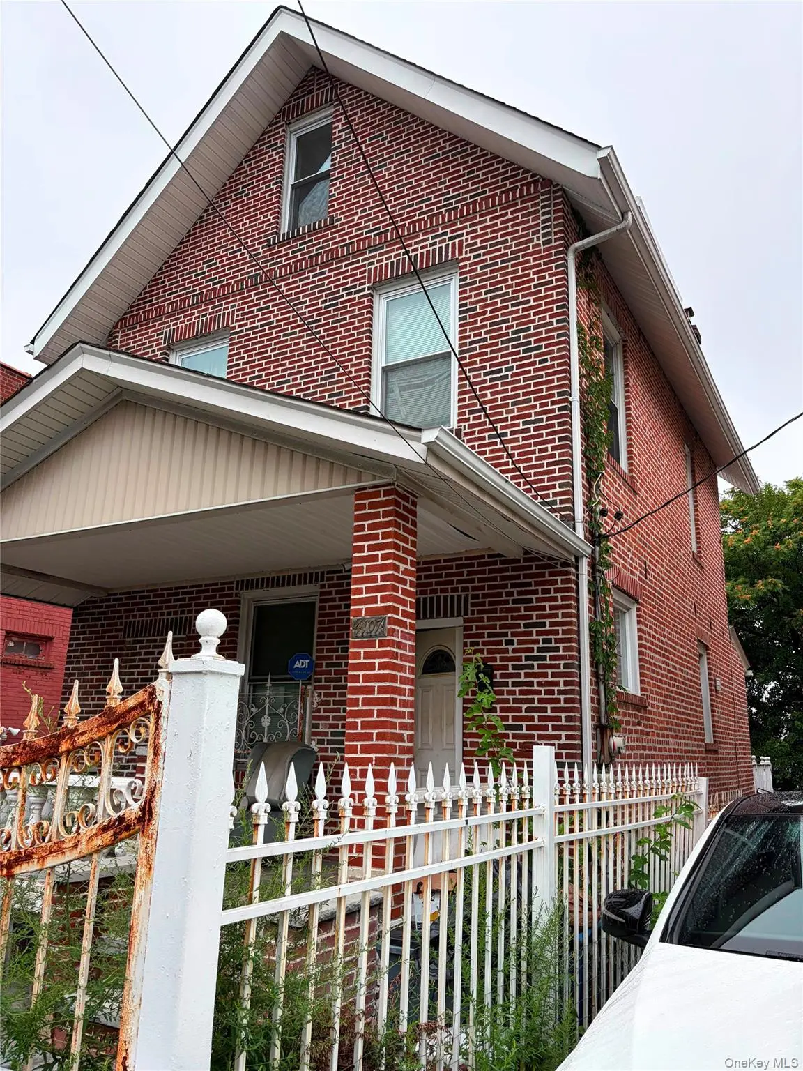 4107 Lowerre PL, Bronx, NY 10466