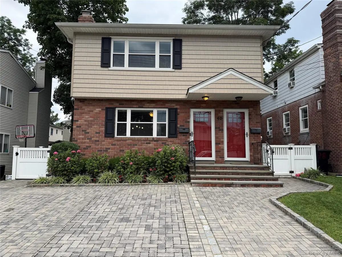 40 Edgewood RD #First Floor Unit#1, Port Washington, NY 11050