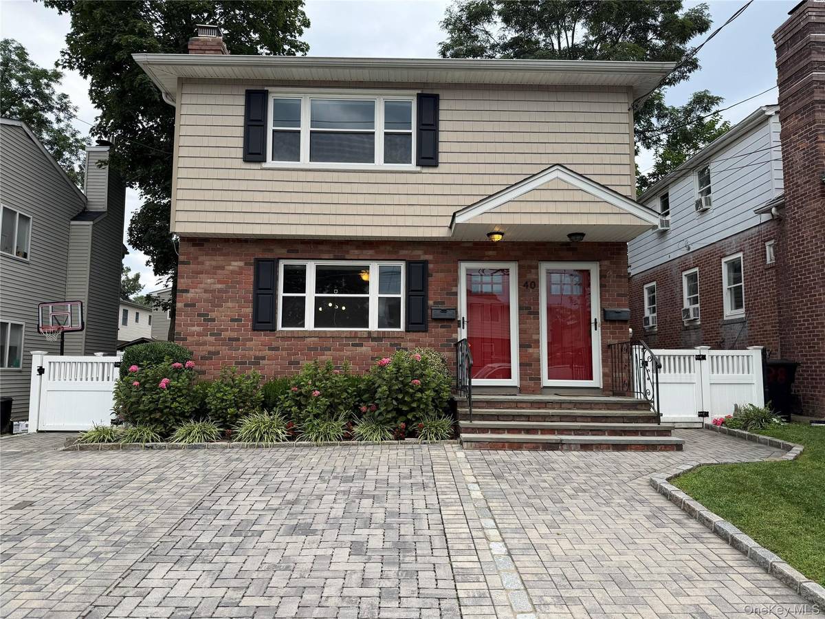 40 Edgewood RD #First Floor Unit#1, Port Washington, NY 11050