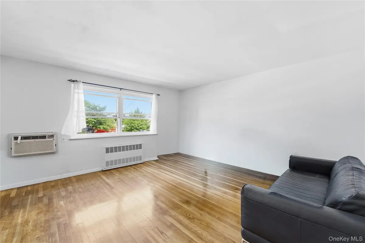 59-17 Kissena BLVD #2FL, Flushing, NY 11355