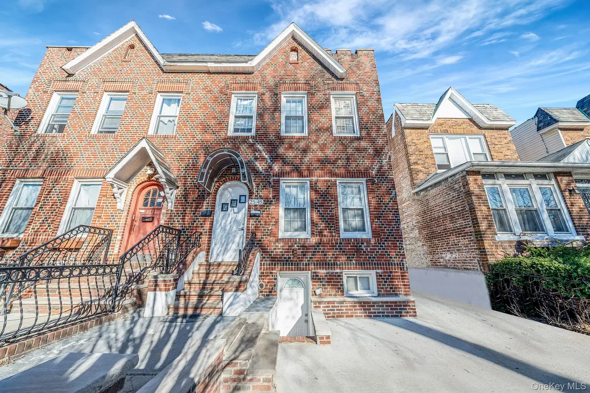 2545 98th ST, East Elmhurst, NY 11369