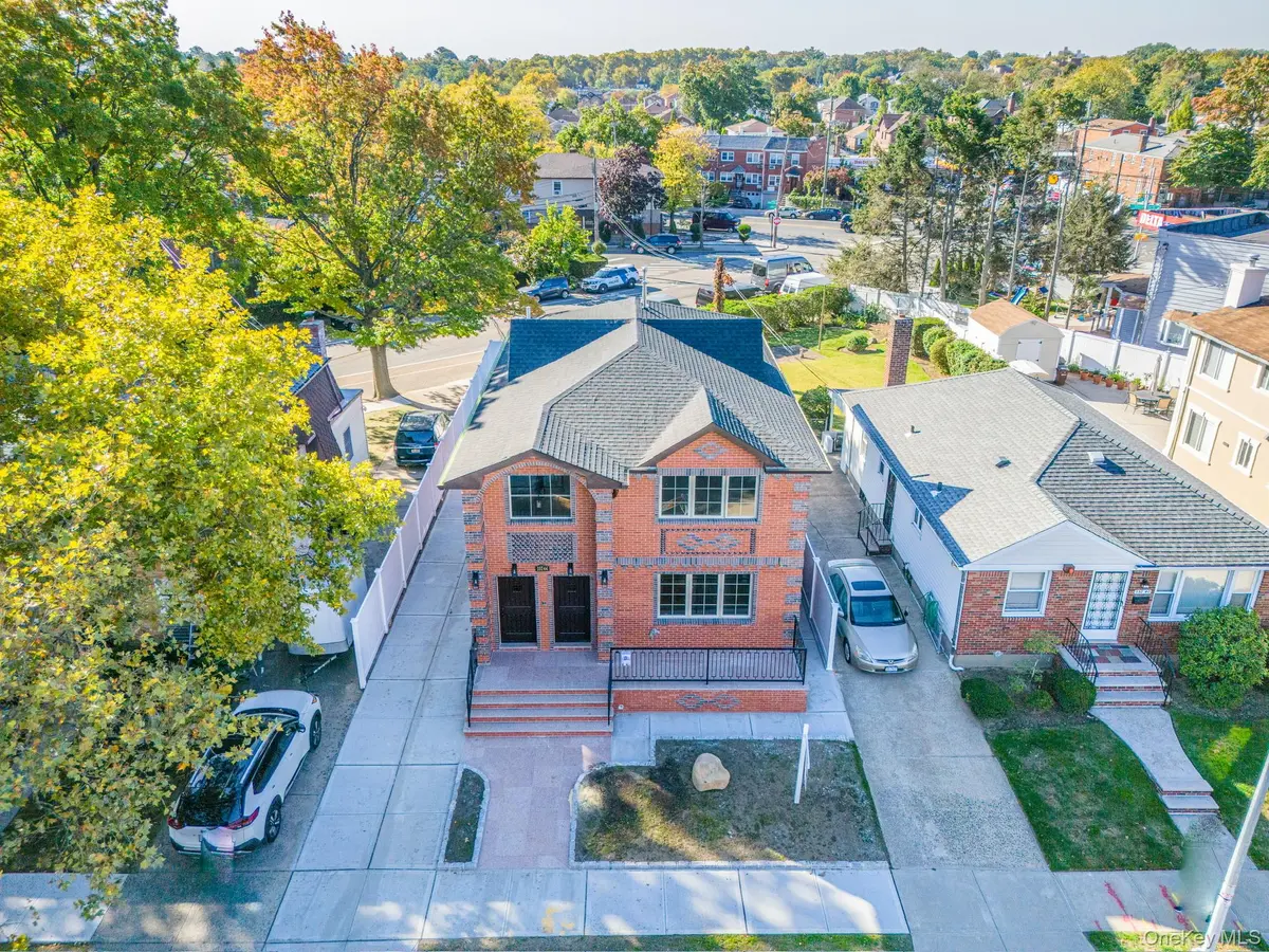 15744 20th RD #2, Whitestone, NY 11357