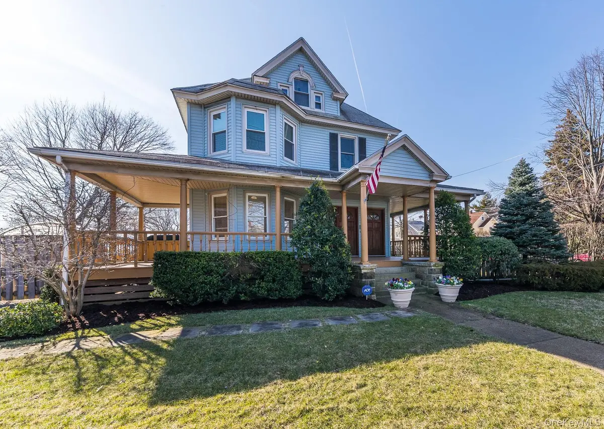 167 Atlantic AVE, Oceanside, NY 11572