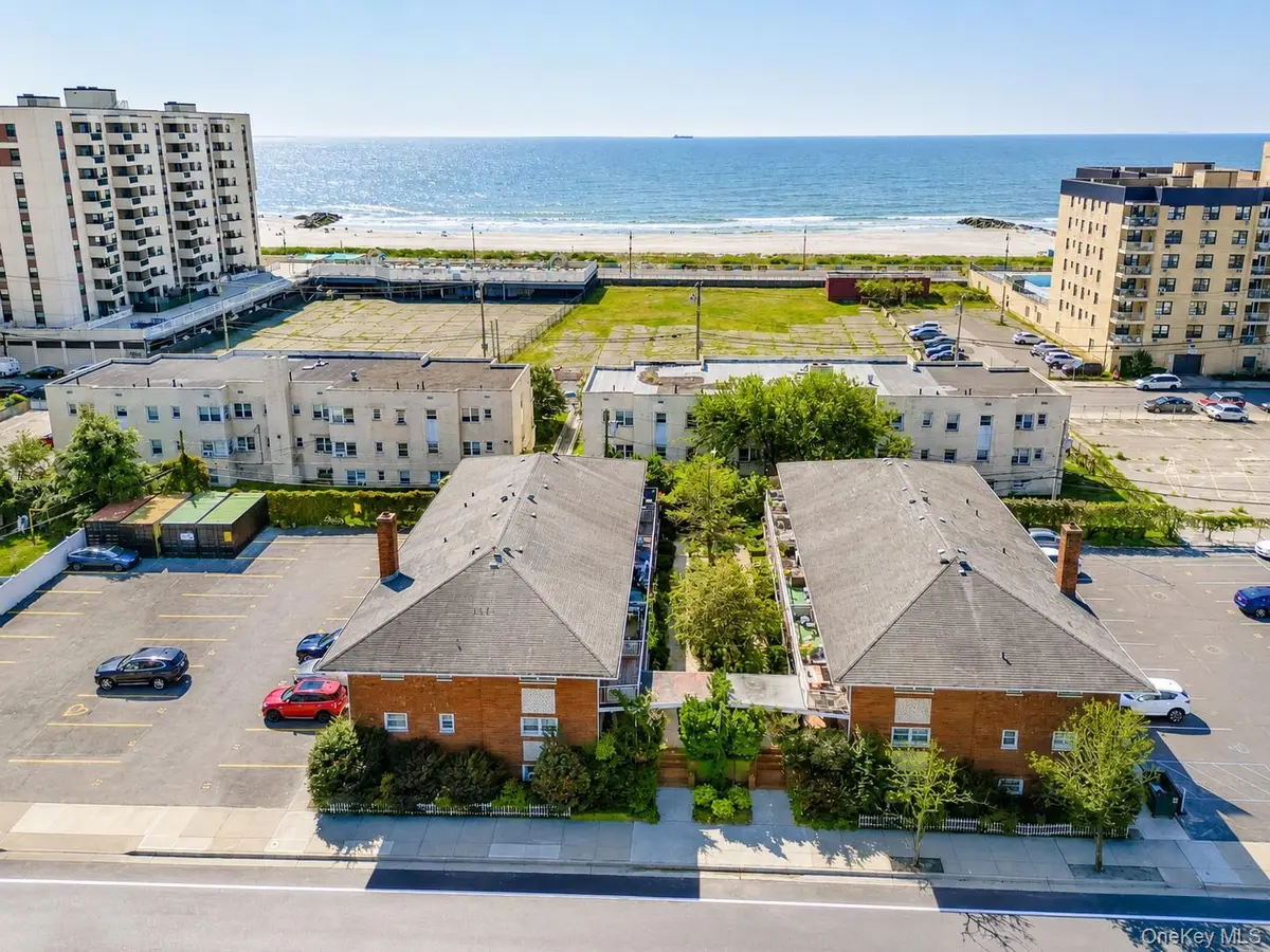 330 E Broadway #107, Long Beach, NY 11561