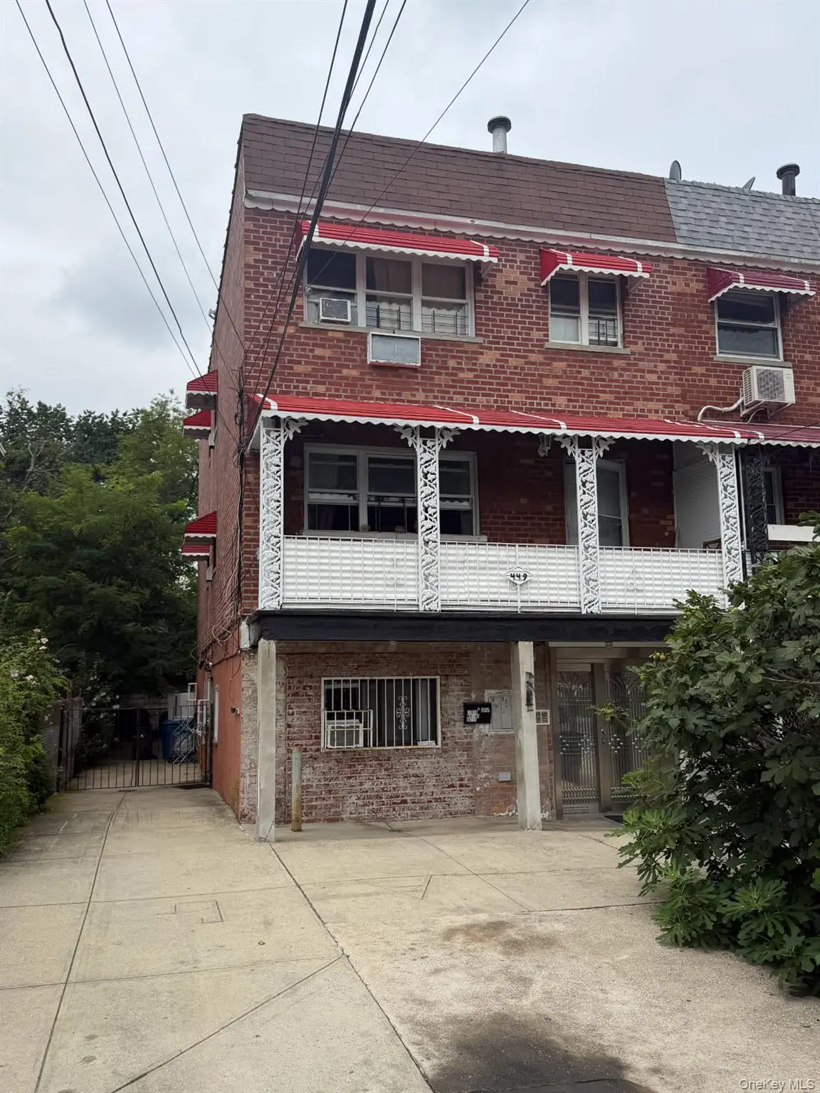 449 Castle Hill AVE, Bronx, NY 10473