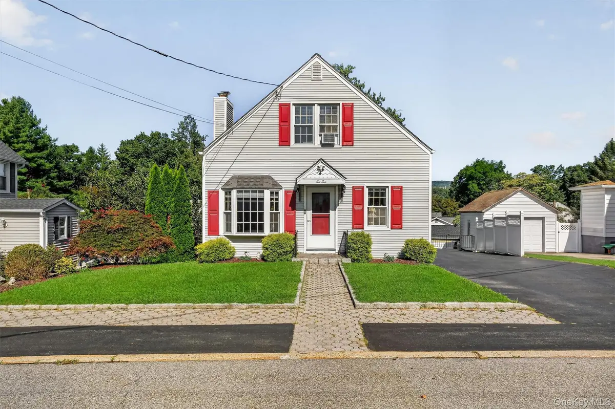 210 Tate AVE, Buchanan, NY 10511