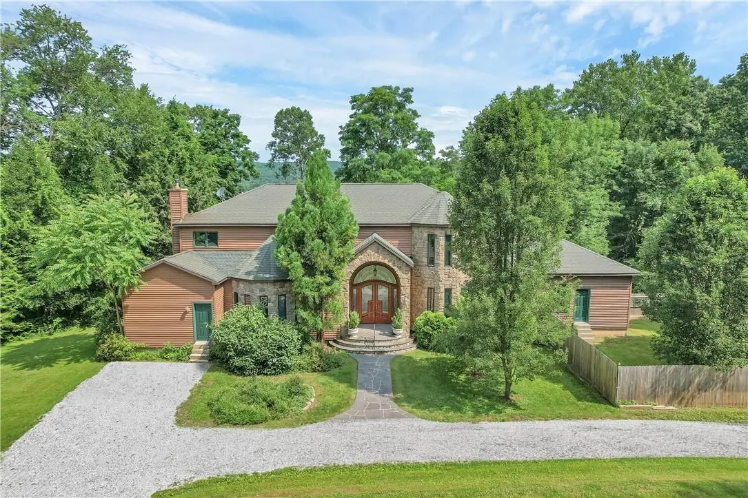 1018 Route 292 Route, Holmes, NY 12531