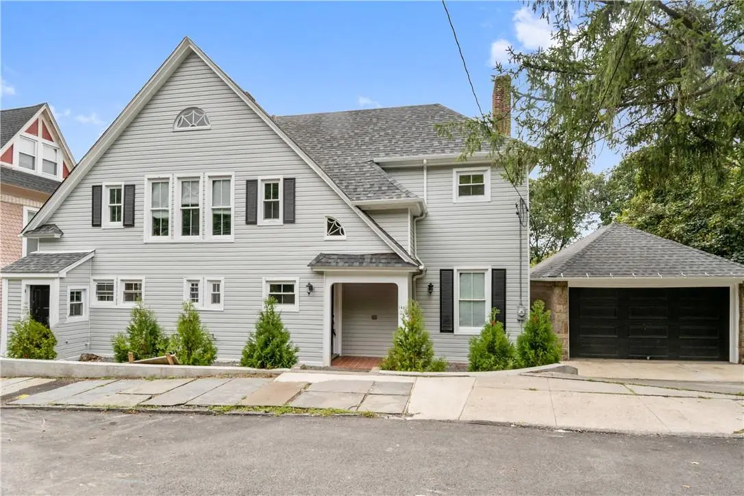 163 Shonnard TER, Yonkers, NY 10701