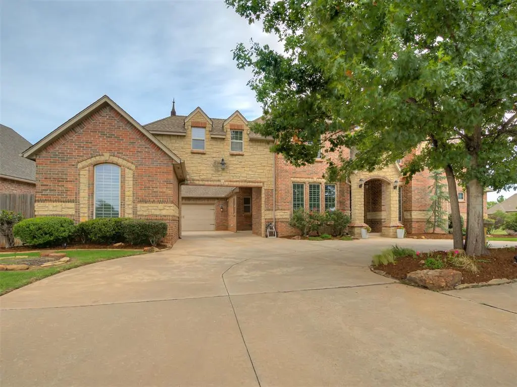 9525 SW 35th TER, Oklahoma City, OK 73179