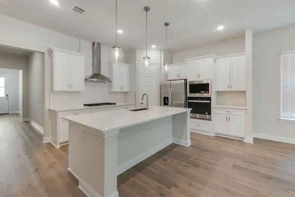 7413 Malibu Drive, Rowlett, TX 75088