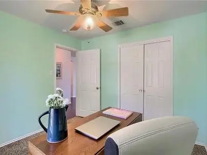 114 Easy ST, Hutto, TX 78634