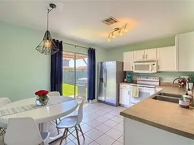 114 Easy ST, Hutto, TX 78634