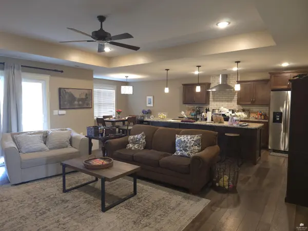 4744 Jackies Way, Manhattan, KS 66502