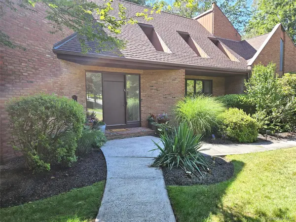 5 Sophia ST, Monsey, NY 10952