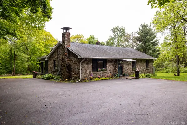 1544 Route 300, Newburgh, NY 12550