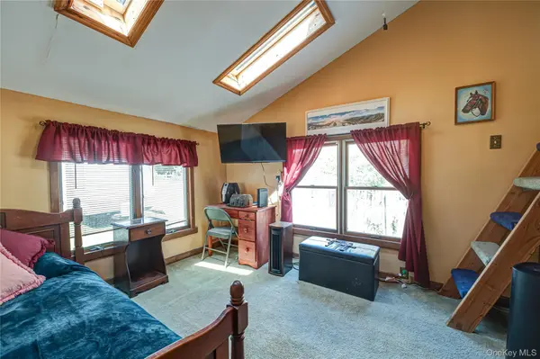 135 Howard ST, Port Jefferson, NY 11776