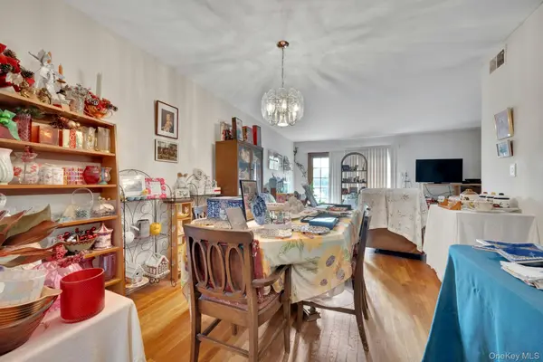 309 Pelham RD, New Rochelle, NY 10805