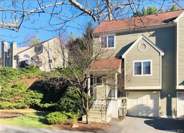 301 Kensington WAY, Mount Kisco, NY 10549