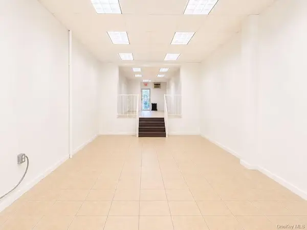 37-41 103 ST, Corona, NY 11368