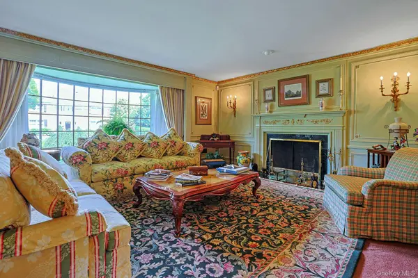 72 Brookfield RD, Mount Vernon, NY 10552