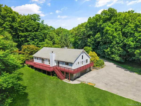 56 School ST, Cortlandt Manor, NY 10567