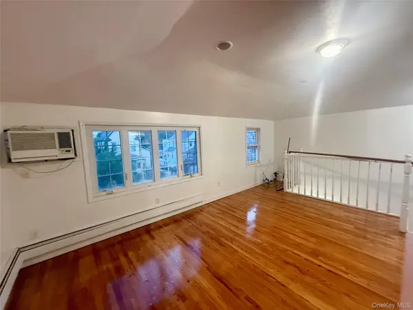 11535 158th ST, Jamaica, NY 11434