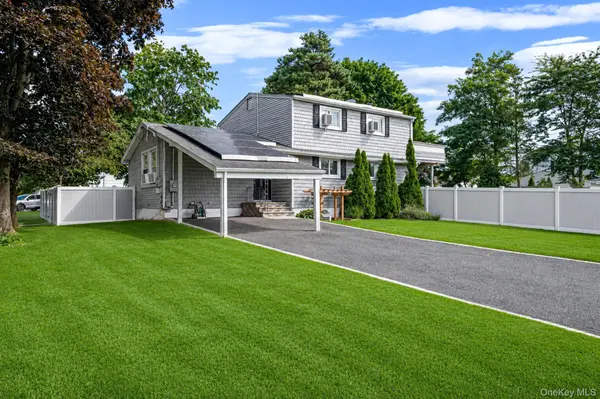 57 Pearl ST, Deer Park, NY 11729