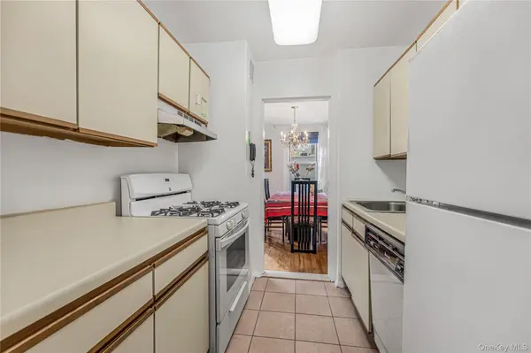 2736 Independence AVE #2B, Bronx, NY 10463