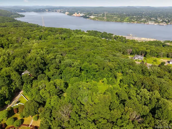 101 Rosetown RD, Stony Point, NY 10980
