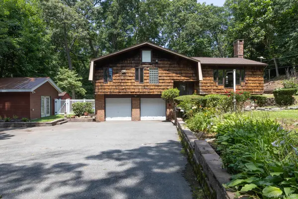 149 Cuba Hill RD, Huntington, NY 11743