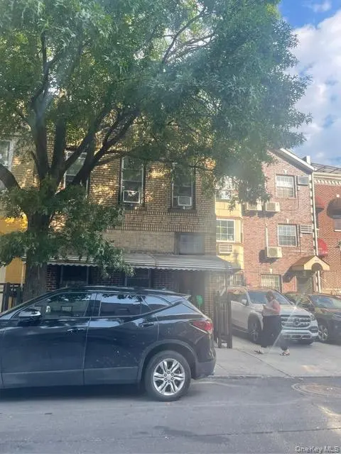 1490 Gates AVE, Brooklyn, NY 11237