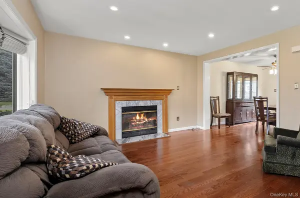 1 Melucci CT, West Haverstraw, NY 10993