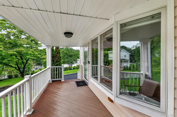 8 Durrin AVE, Cortlandt Manor, NY 10567