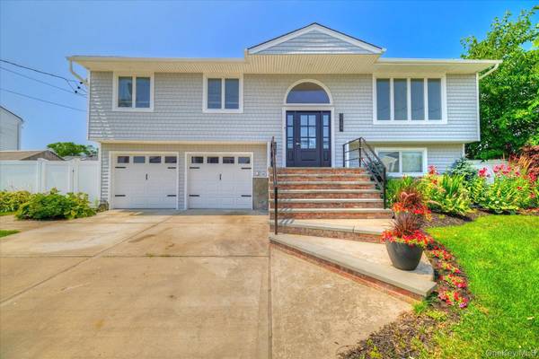 3784 Carrel BLVD, Oceanside, NY 11572