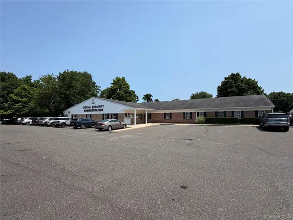 526 E Main ST #518, Riverhead, NY 11901