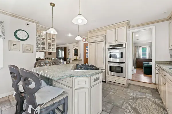 873 James ST, Pelham, NY 10803