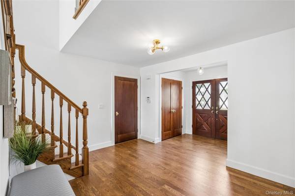 Address not disclosed, Old Bethpage, NY 11804
