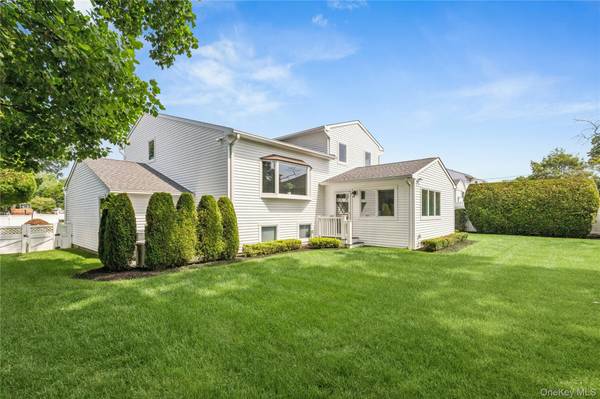 Address not disclosed, Old Bethpage, NY 11804