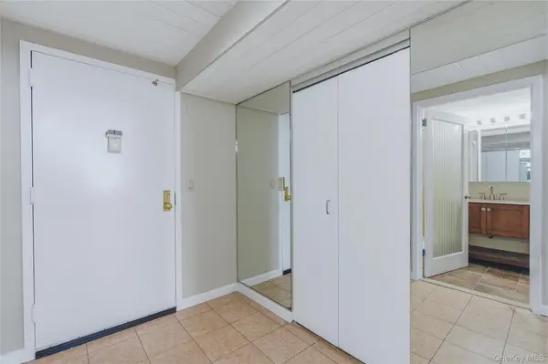 1 Landmark SQ #405, Port Chester, NY 10573