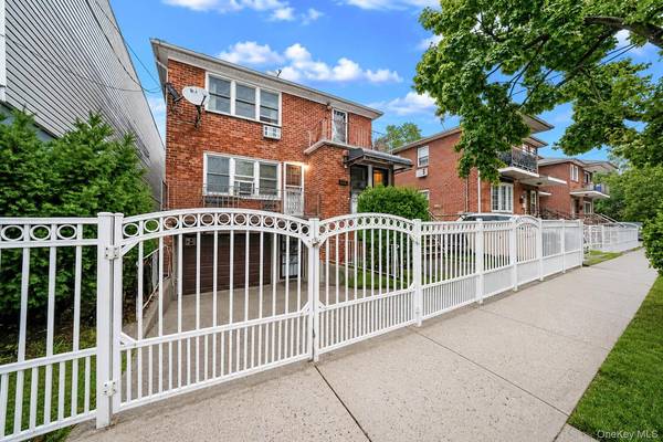 919 E 99th ST, Brooklyn, NY 11236